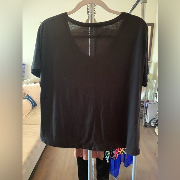 University of Central Florida v-neck tee- XL - Picture 3 of 3